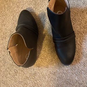 Women’s ankle boots